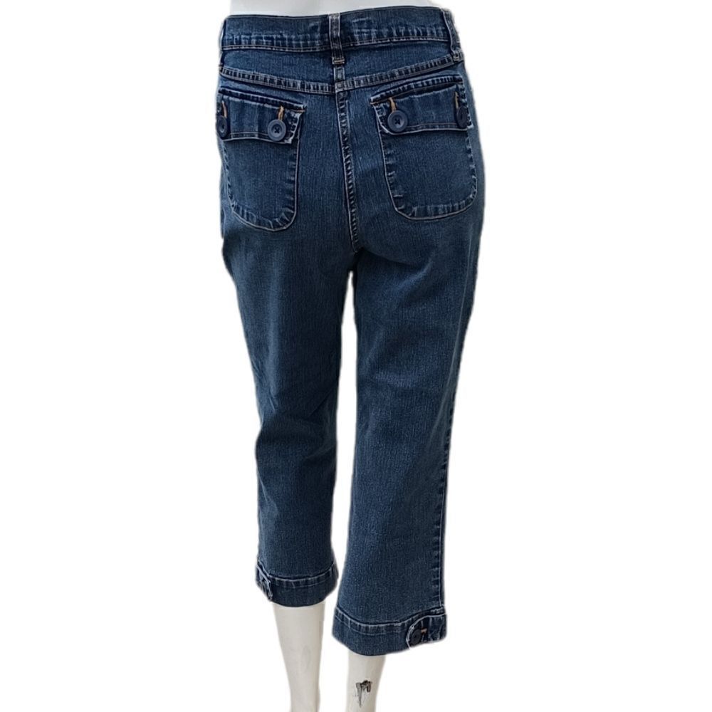 595131....Faded Glory Crop Jeans Size 10, W30" 21"Inseam 9 1/2"Rise