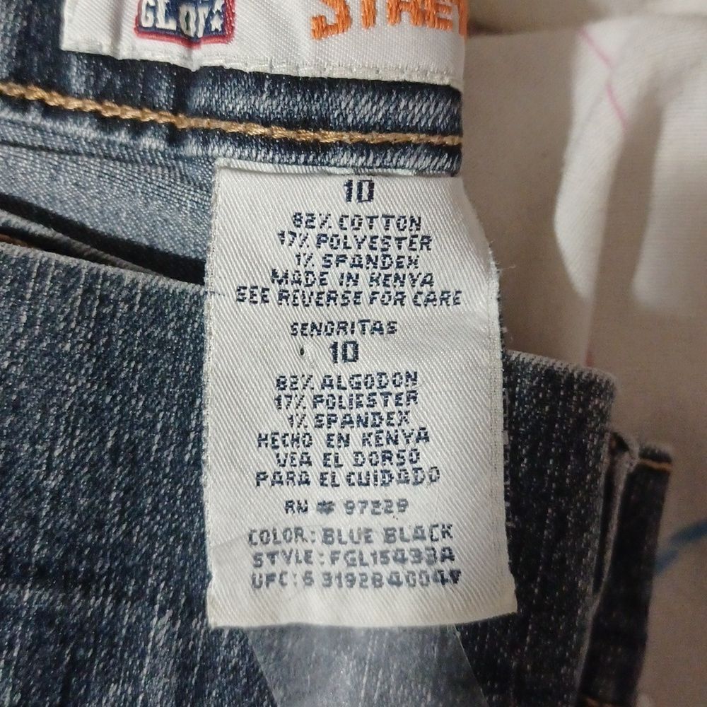 595131....Faded Glory Crop Jeans Size 10, W30" 21"Inseam 9 1/2"Rise