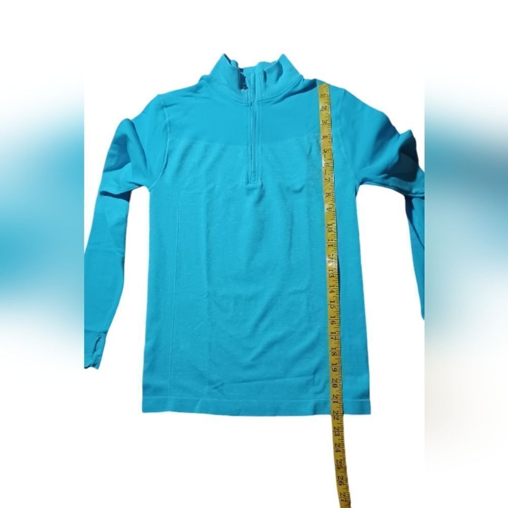 612233.....Long Sleeve Fitted Top Size XS