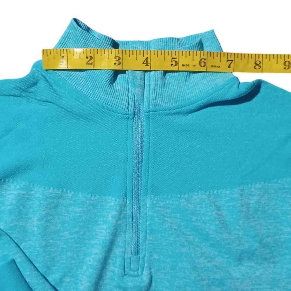 612233.....Long Sleeve Fitted Top Size XS