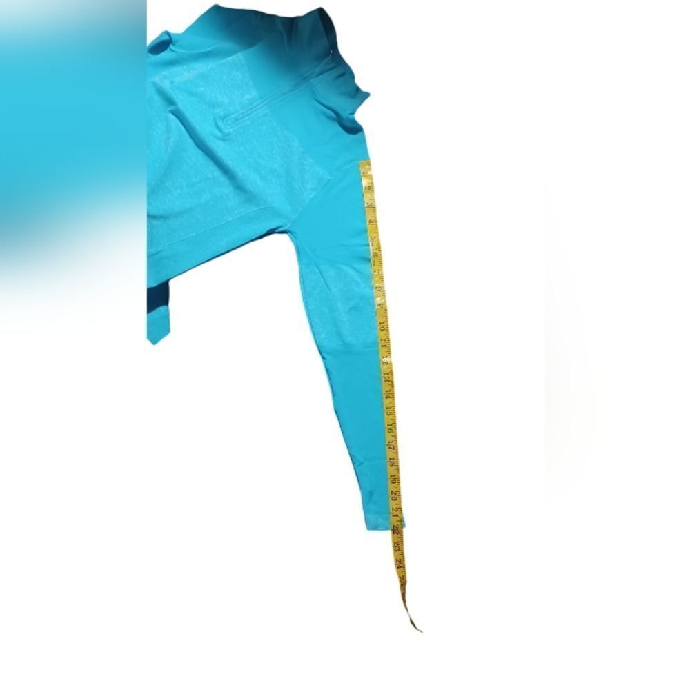 612233.....Long Sleeve Fitted Top Size XS