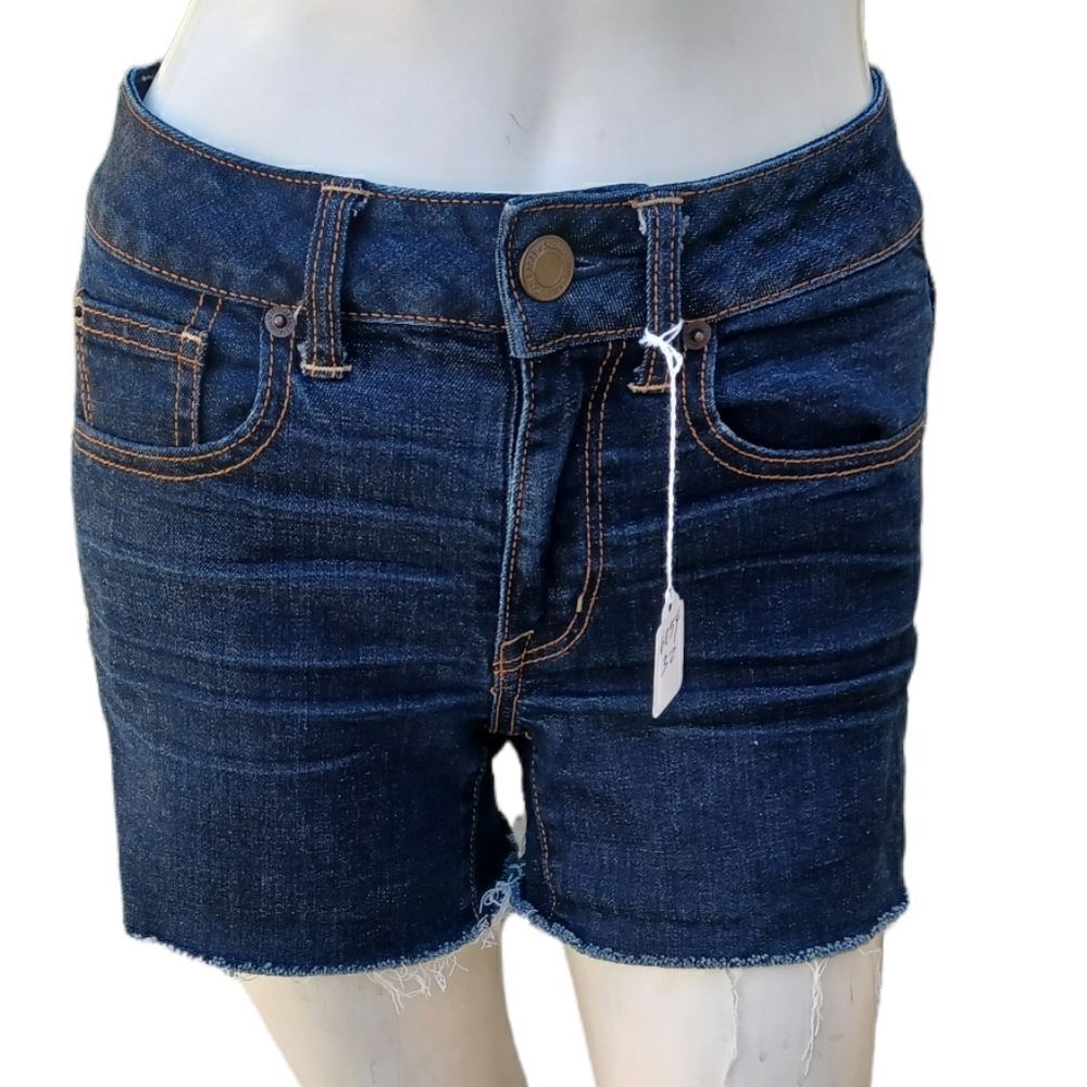 605434....American Eagle Outfitters Jean Shorts Size 2, 27"W, 4" Inseam, 8" Rise