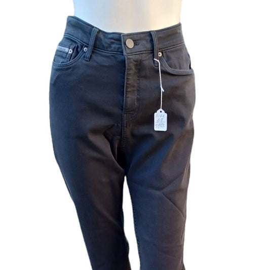 59839....Calvin Klein Kick Flare Jeans Size 29, 26" Waist 25" Inseam 10" Rise