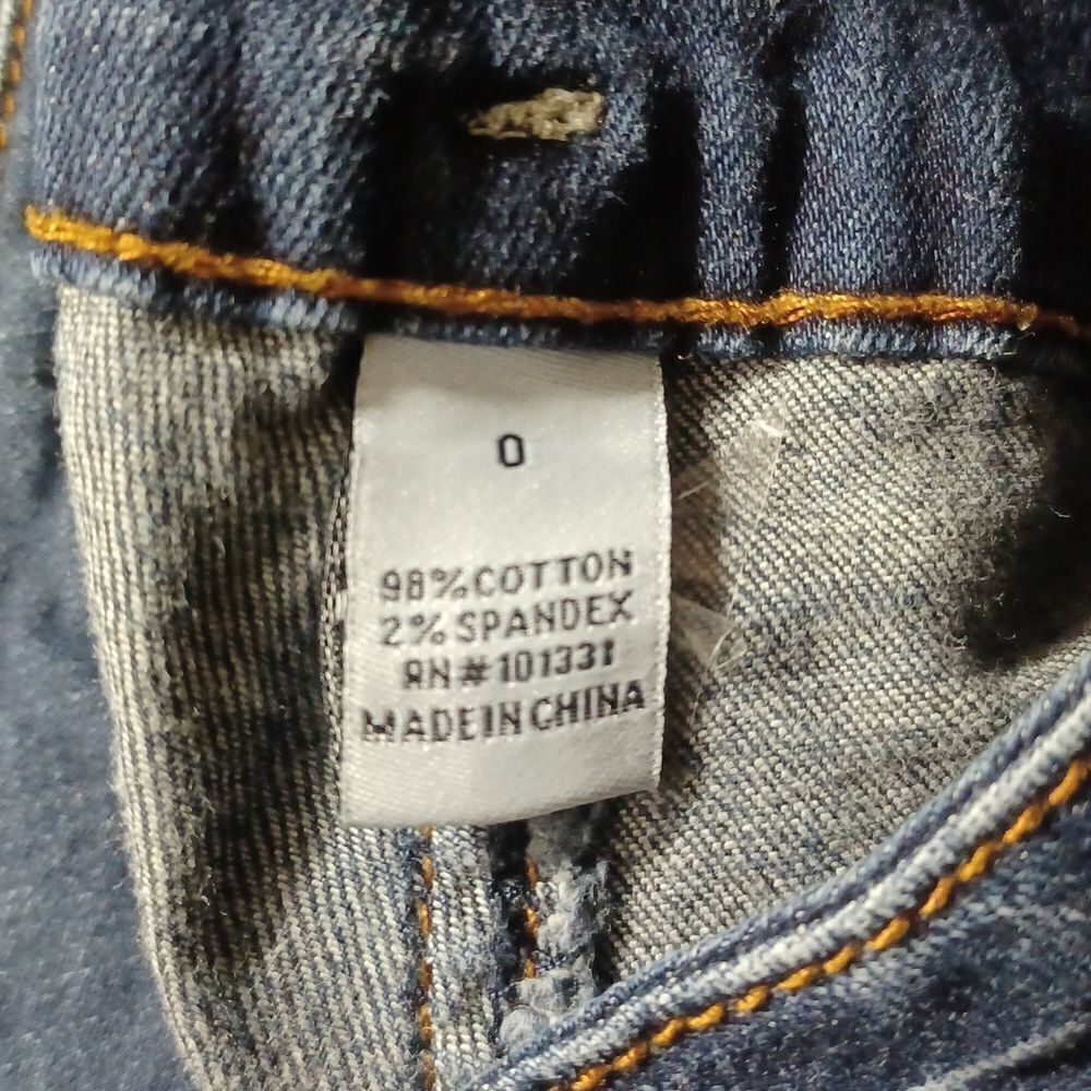 616812.....Refuge Skinny Jeans Size 0, W24" 28"Inseam  7"Rise