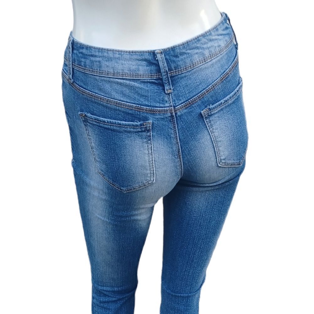 61276...Black Daisy Skinny Jeans 0/24 Size