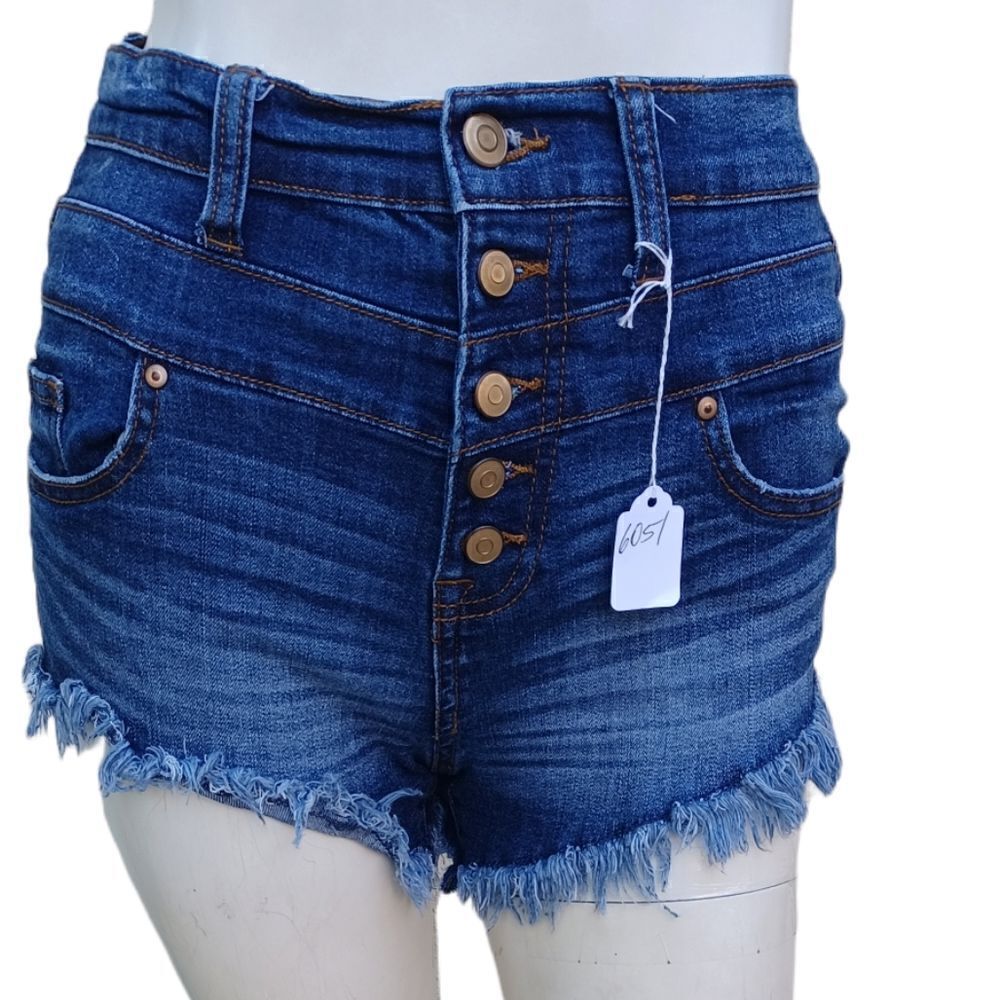 60517...NOBO Jean Shorts Size 3