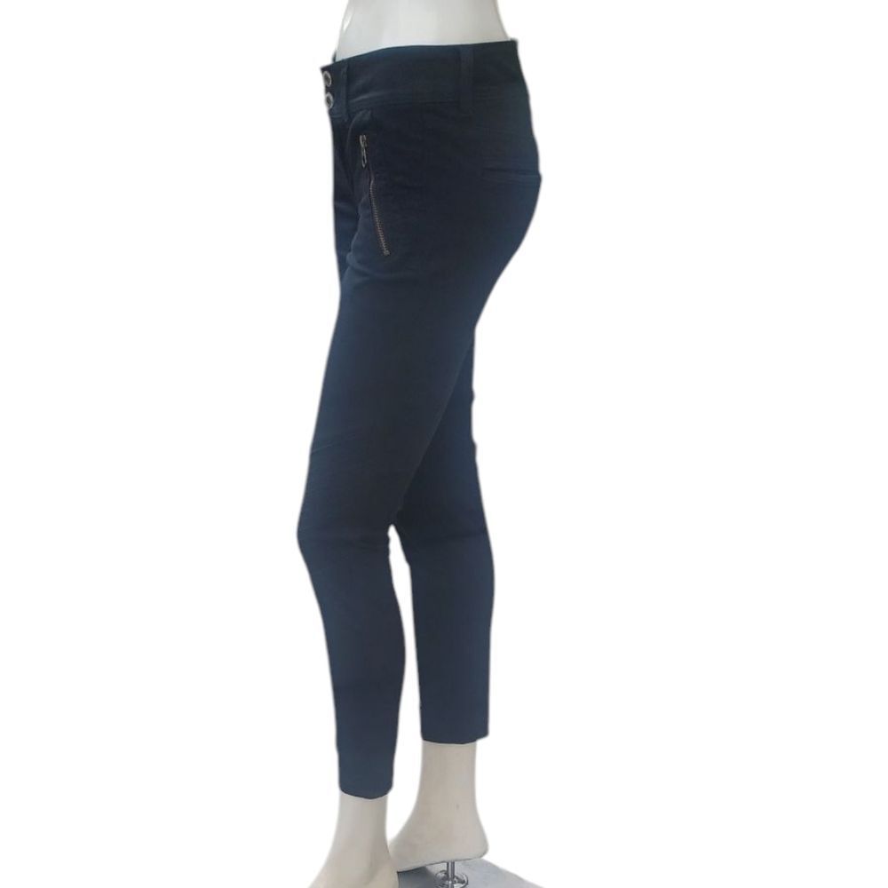 8167... American Eagle Outfitters Skinny Style Size 2, W28", 26" Inseam 7" Rise