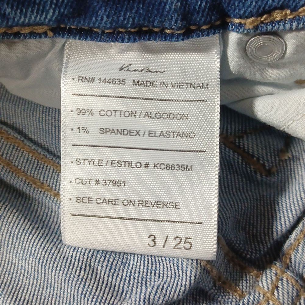 624217....Kancan Skinny Jeans Size 3/25, 26"Inseam 9"Rise