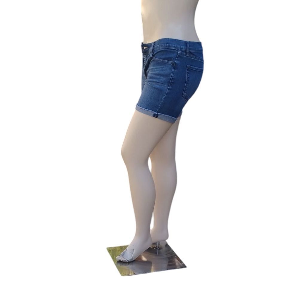 8159....Loft Outle Jean Shorts Size 9, W32" 8" Rise