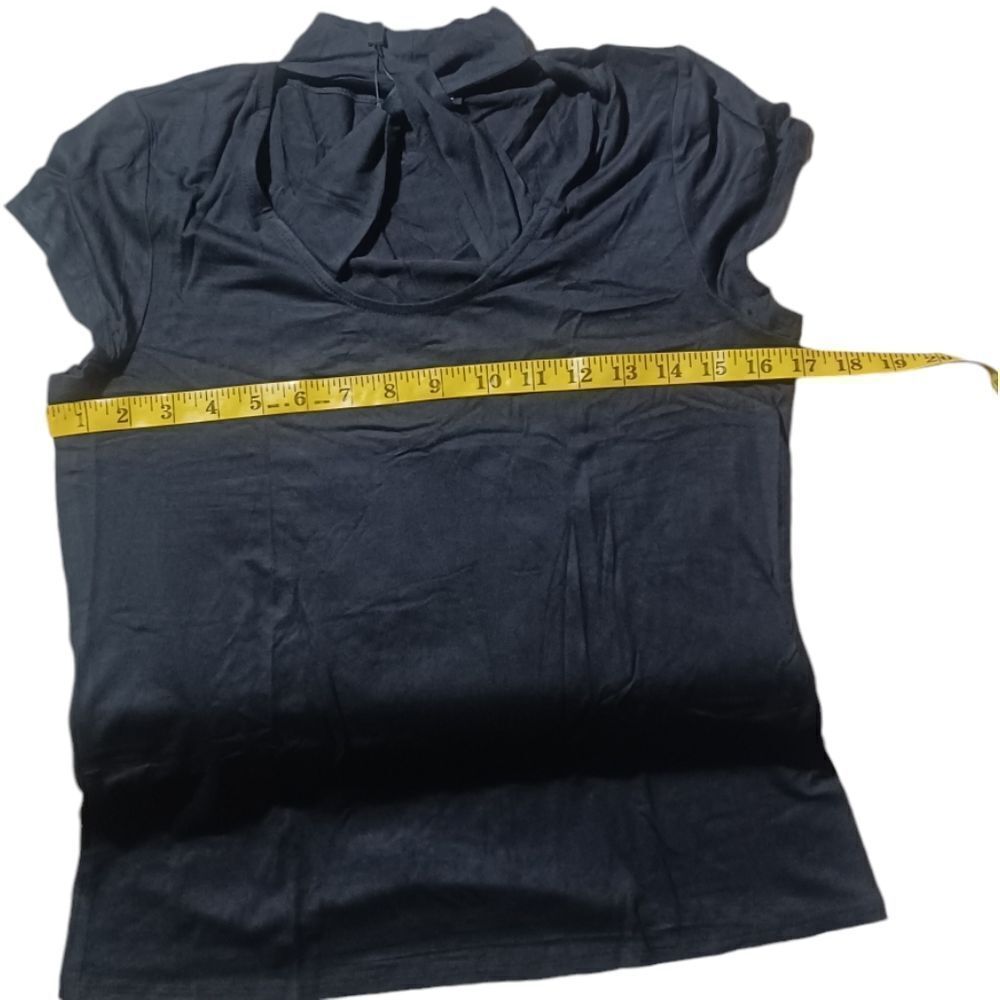 608133...Cable & Guage Cap Sleeve Criss-cross Cross Top Size Medium