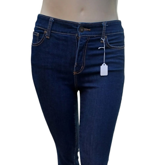 625120....St John's Bay Bootleg Jeans Size 8, W30" 29" Inseam 10"Rise