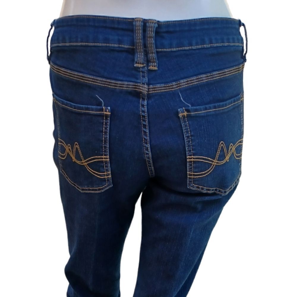 625220....NY&C Curvy Skinny Jeans Size 4