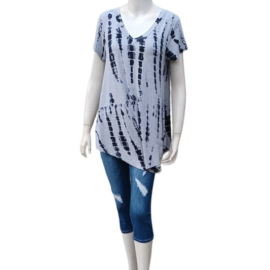 6264....B.L.E.U. Tunic Top Size Medium
