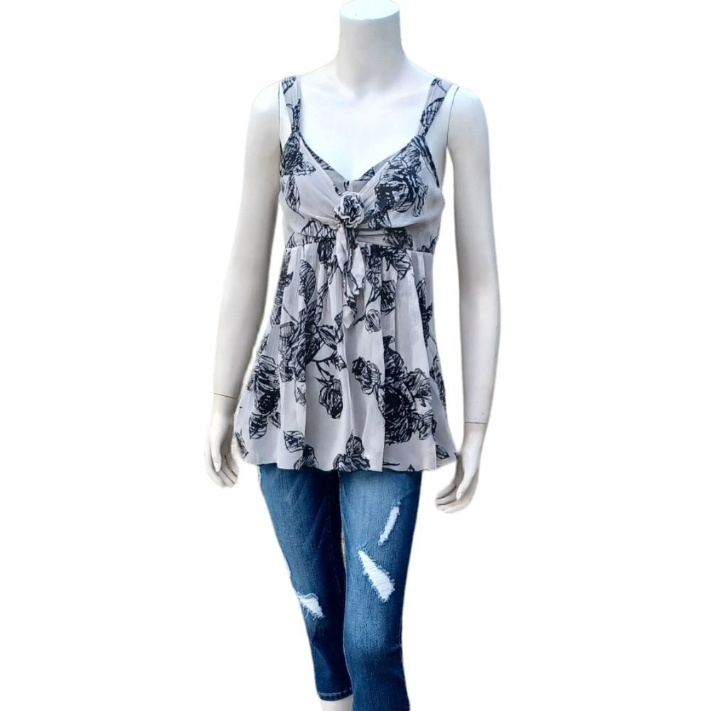 6266.....Karen Kane Babydoll Layered Top Size S