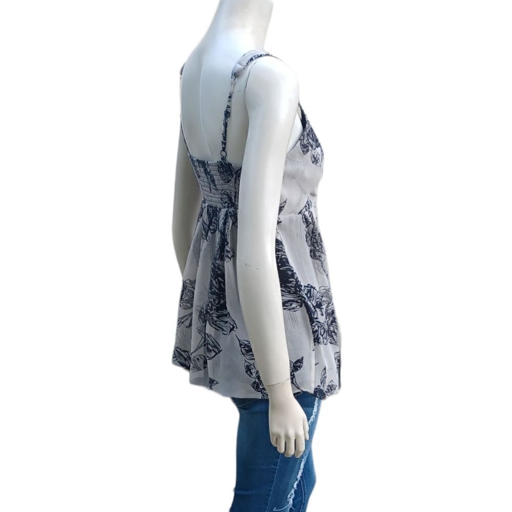 6266.....Karen Kane Babydoll Layered Top Size S