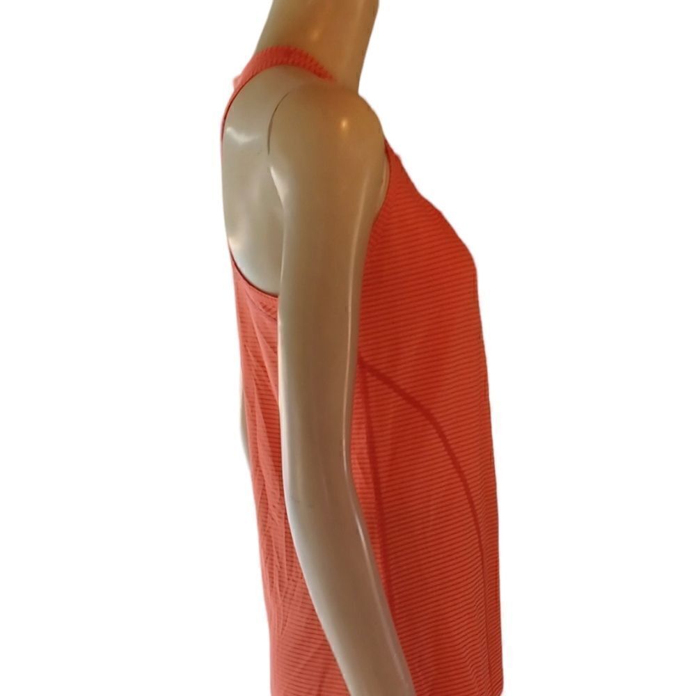 6257....Kirkland Signature Tank Top Size Small