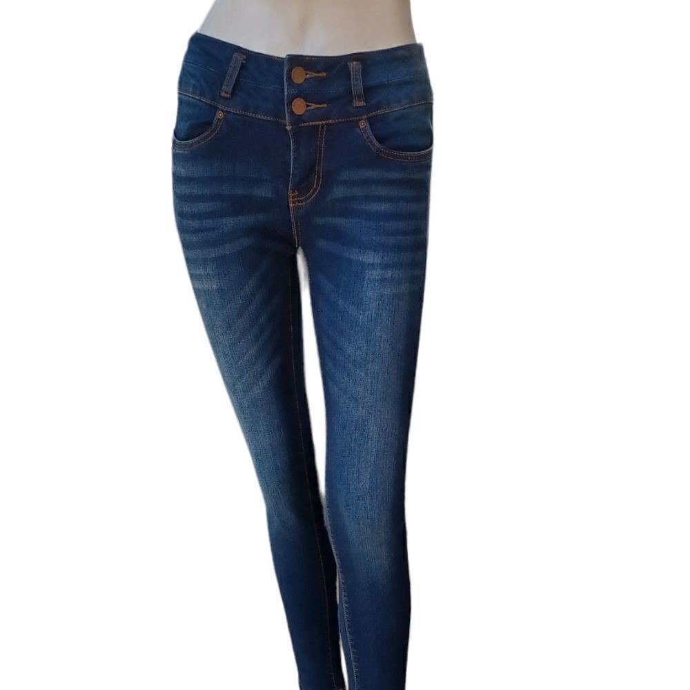 627637...Encode Skinny Jeans Size 3