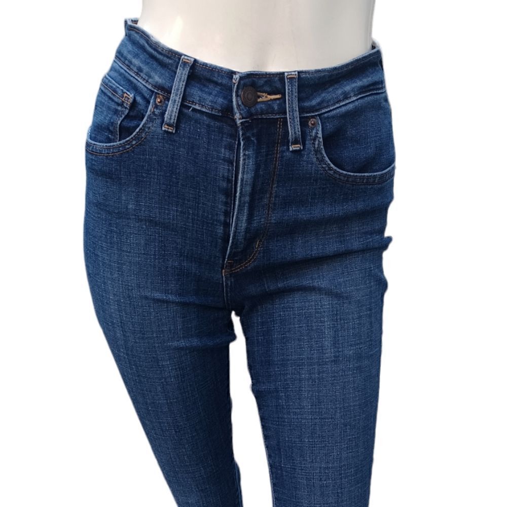 685145......Levi's 721 Skinny Jeans Size 27