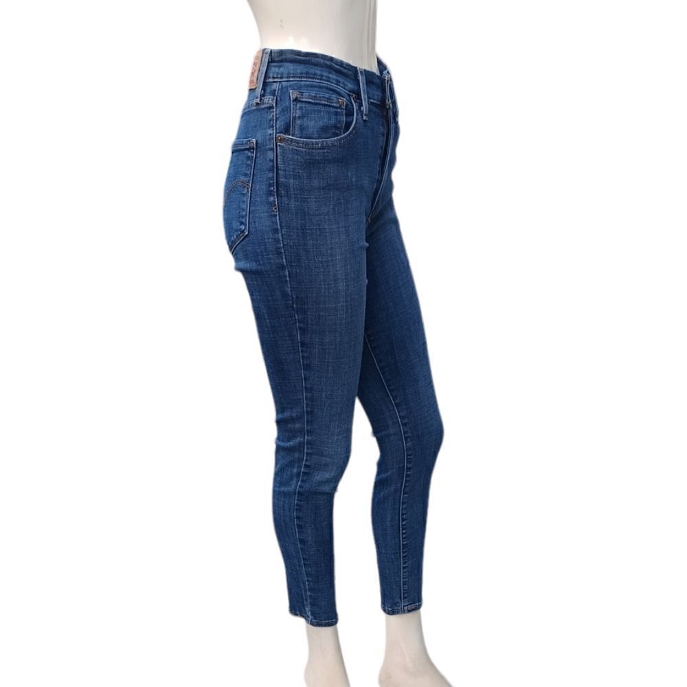 685145......Levi's 721 Skinny Jeans Size 27