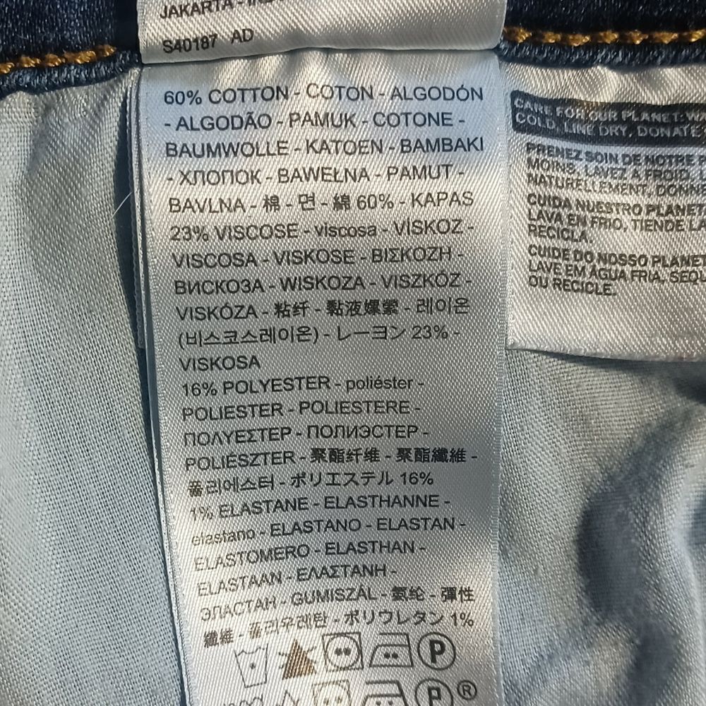685145......Levi's 721 Skinny Jeans Size 27