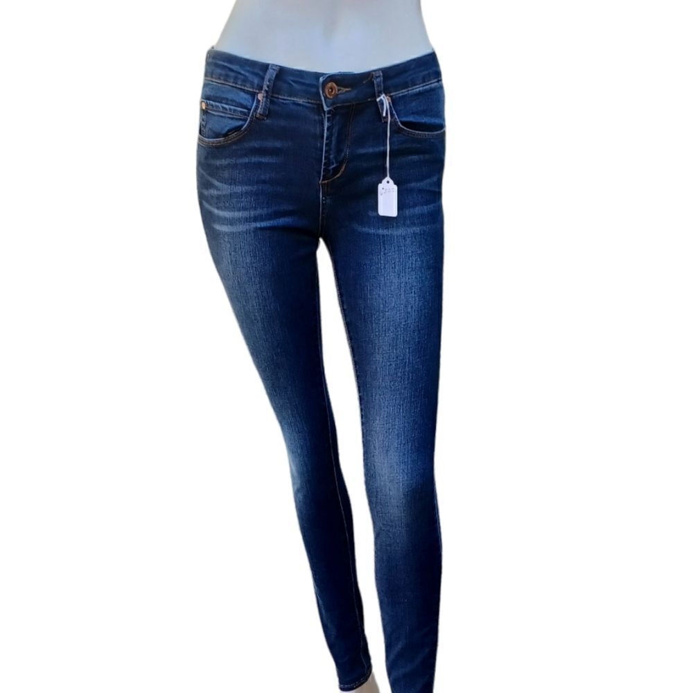 622231...Articles of Society Skinny Jeans Size 24, 30" Inseam, 8" Rise