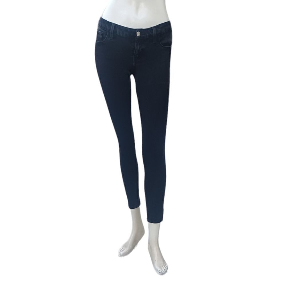 7002714.....Guess Skinny Jeans Size 25, 25"Inseam 6"Rise