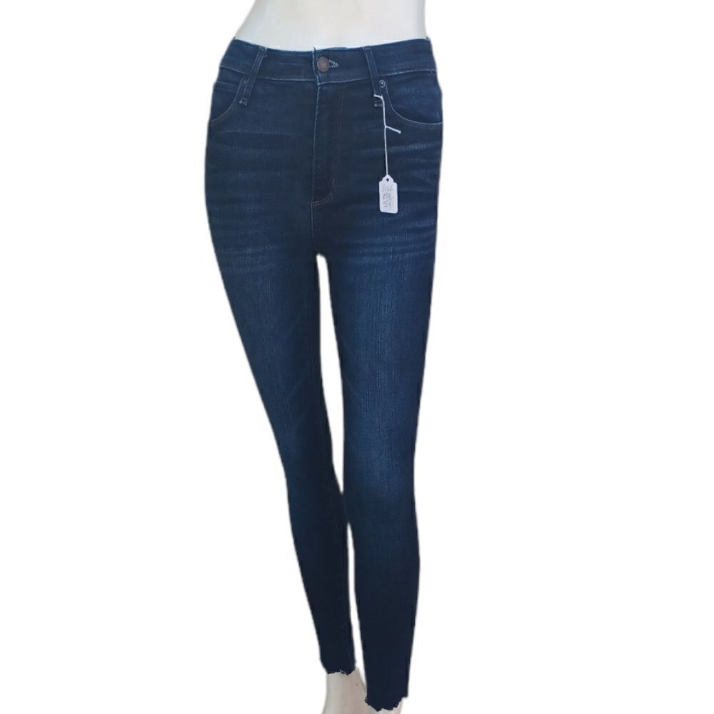 598130.....Abercrombie & Fitch Dark Wash Skinny Jeans Size 24/00R, 9"Rise