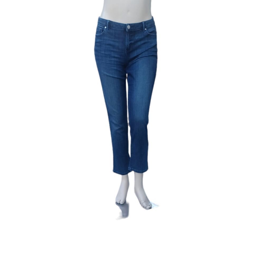 7002832.......Simply Vera Verawang Straight leg Capri Jeans Size 12