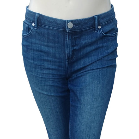 7002832.......Simply Vera Verawang Straight leg Capri Jeans Size 12