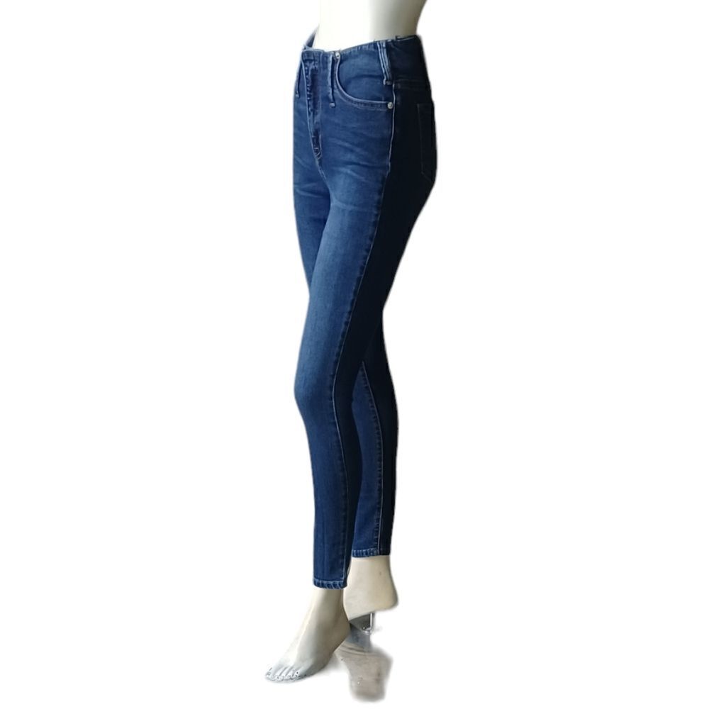 700174......Boom Boom Skinny Jeans Size 7/28, W24"  27"Inseam 9"Rise