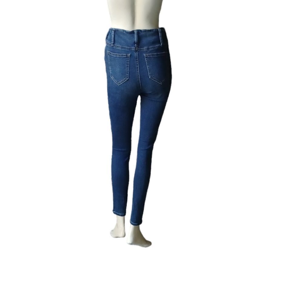 700174......Boom Boom Skinny Jeans Size 7/28, W24"  27"Inseam 9"Rise