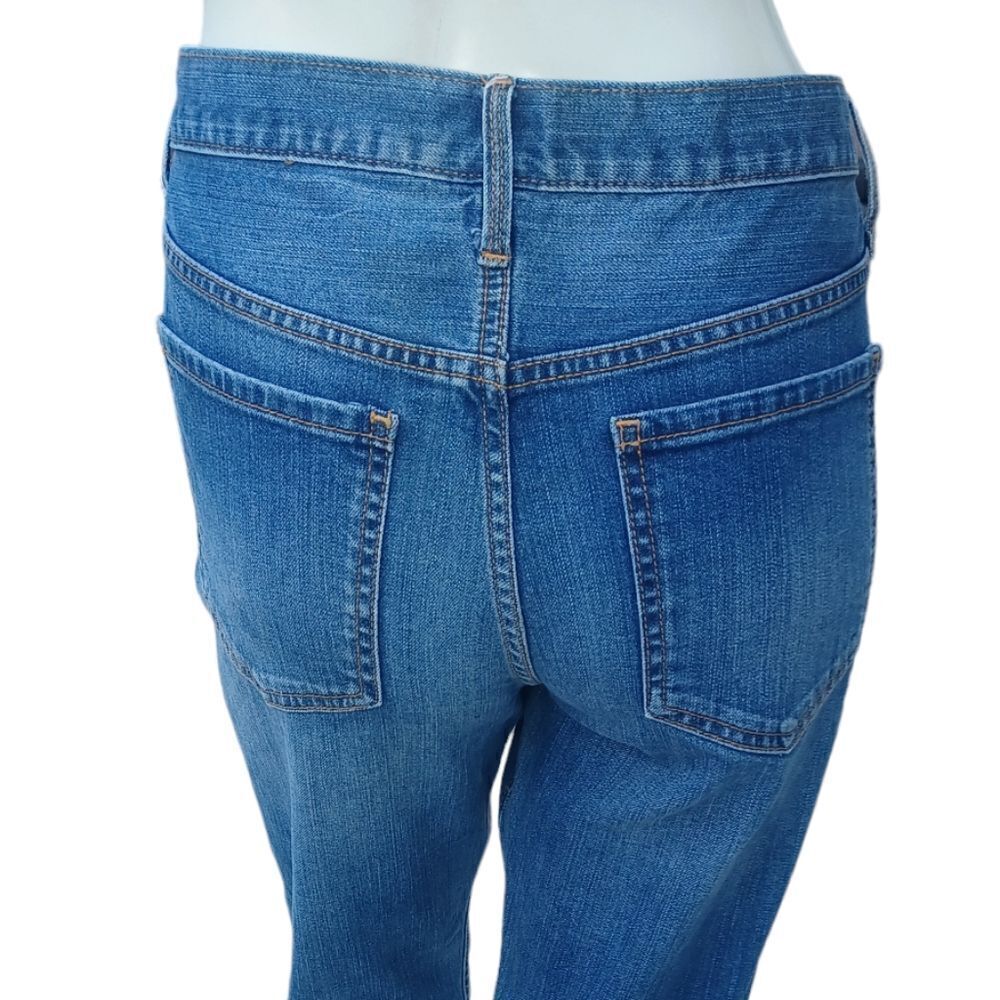 7001834.. Preowned Mossimo Premium Straight Leg Jeans Size 6, W30" 26"Inseam  9"Rise