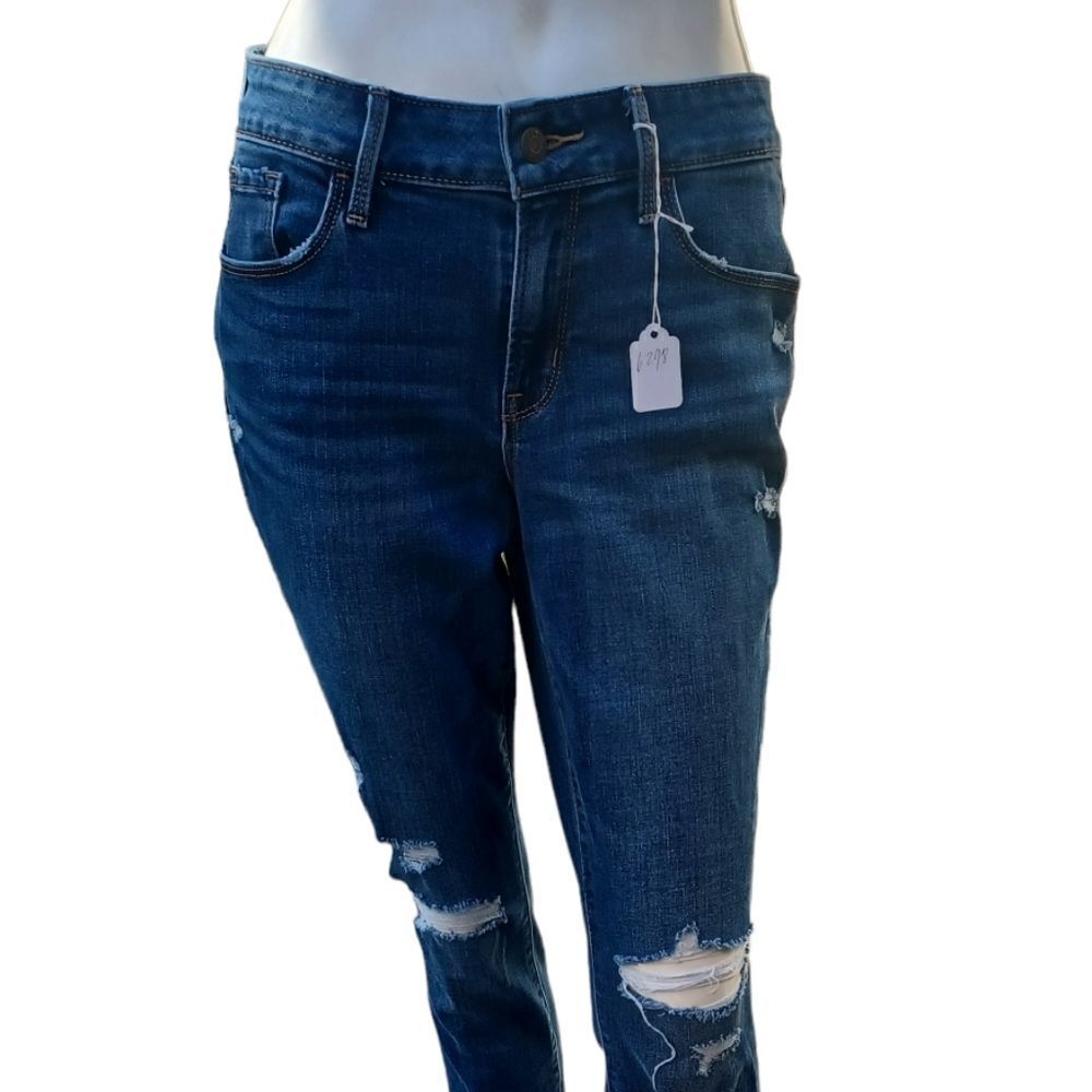 629814...Old Navy Skinny Jeans Size 4, W28 28"Inseam 9"Rise