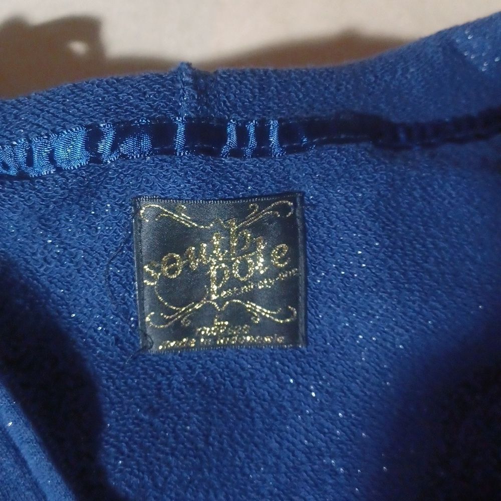 612133.....South Pole Long Sleeve Hoodie Size L