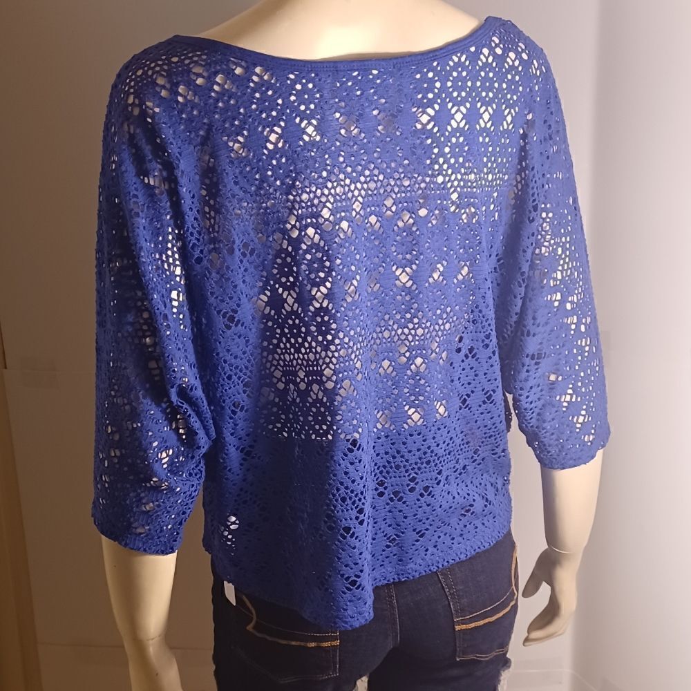 605533...Bisou Bisou Purple Shear Knit Top Size Large