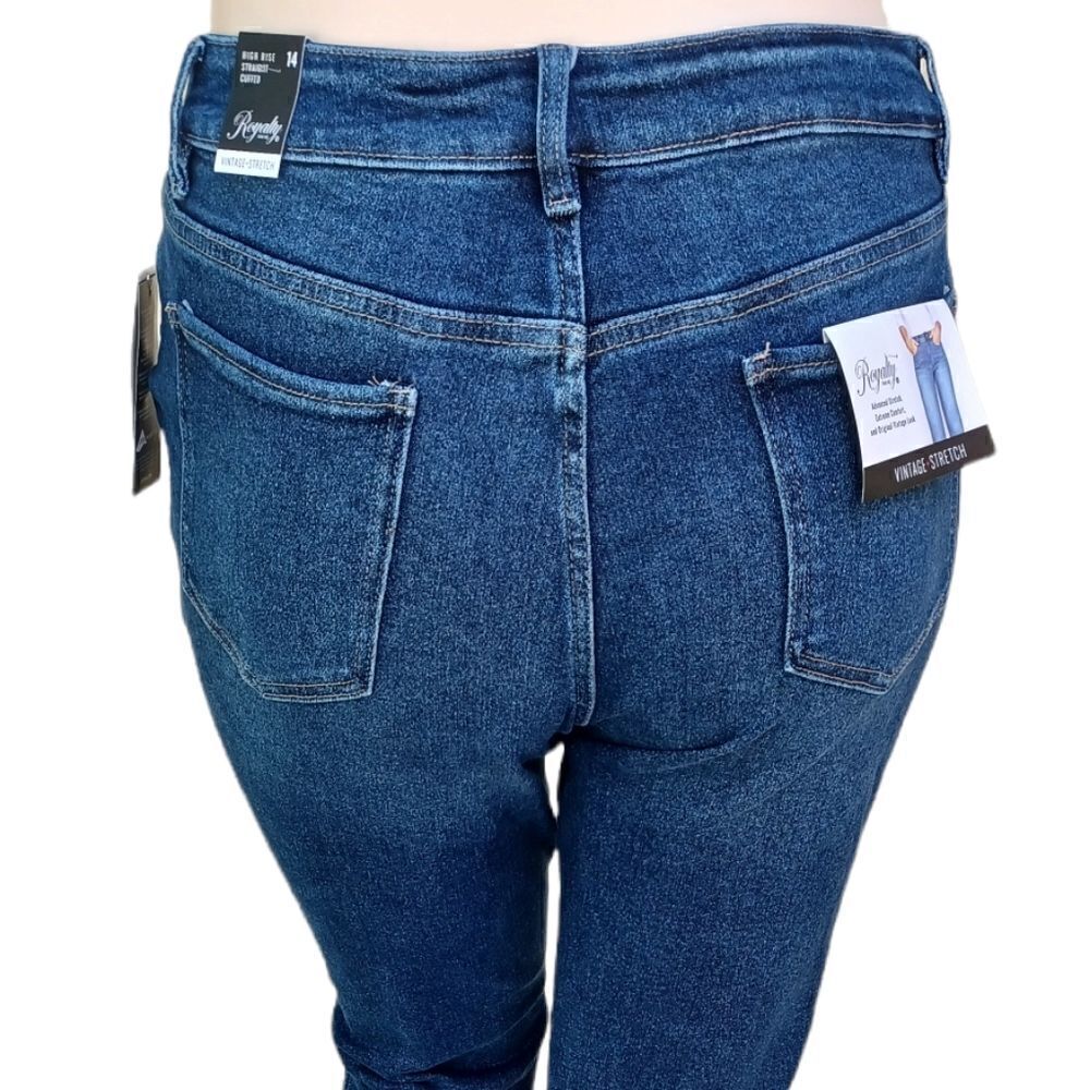 618318.....Royalty for me Straight Leg Jeans Size 14, W28"  28"Inseam  11"Rise