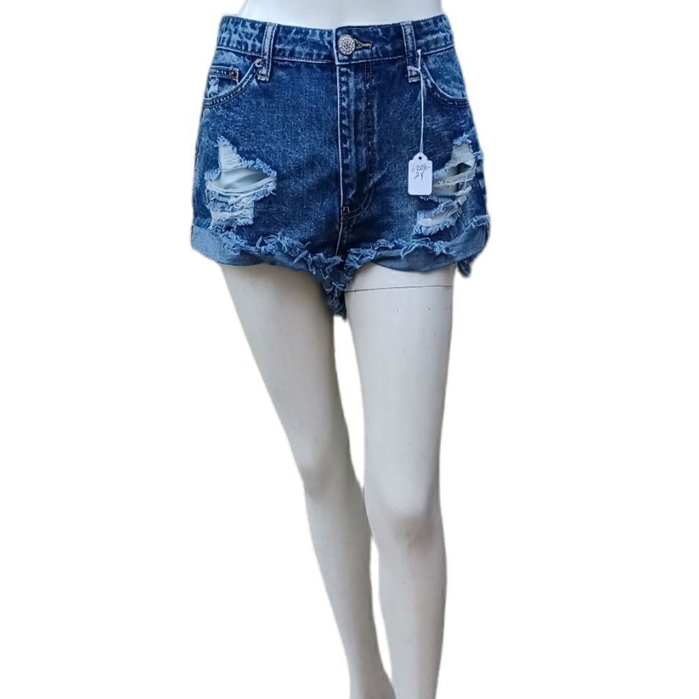 620634...Jean Shorts Size 31" Waist