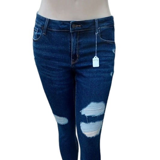 62156....Old Navy Rockstar Skinny Jeans Size 14 Petite, W32" 25"Inseam 9"Rise