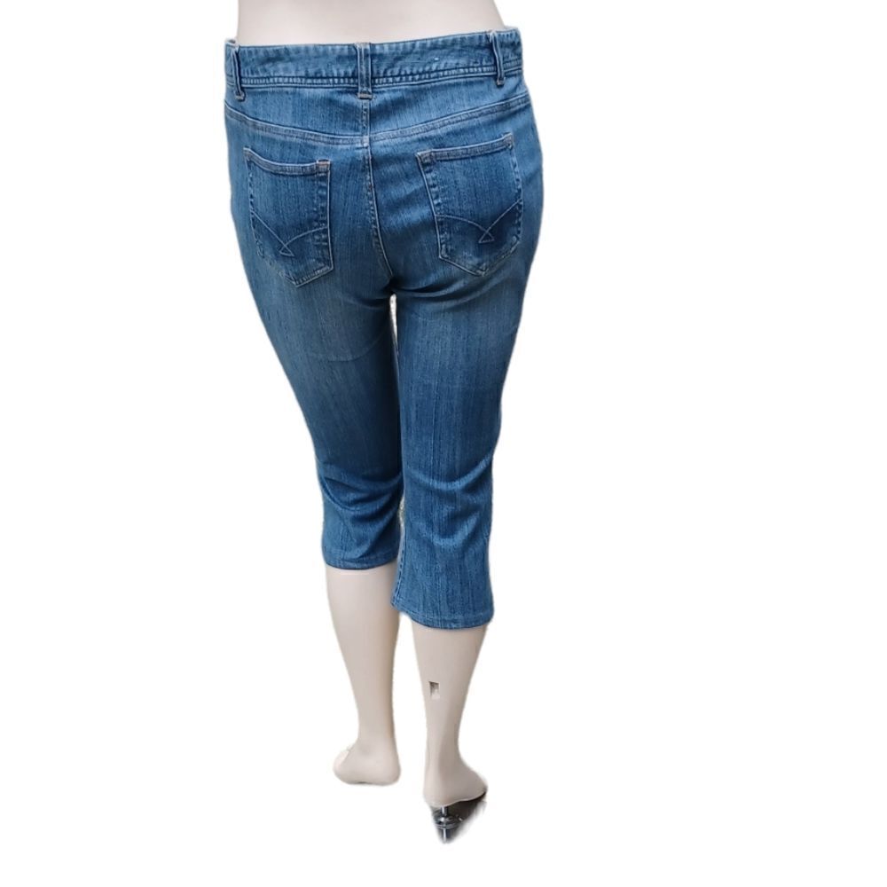 502020.....Personal Identity Crop Jeans Size 15/16, W34" 18"Inseam   11"Rise