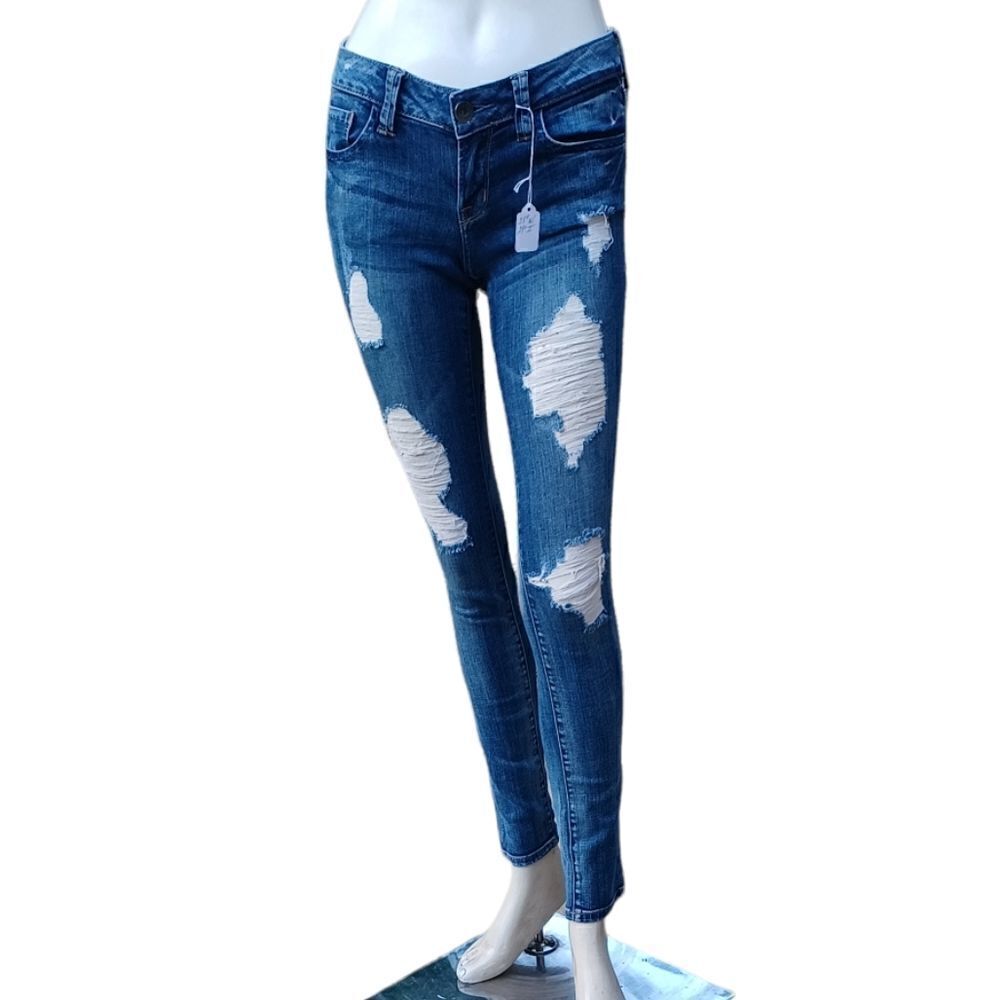 622917....Sneak Peek Skinny Jeans Size 1 Juniors, 28"W, 29" Inseam 6"Rise