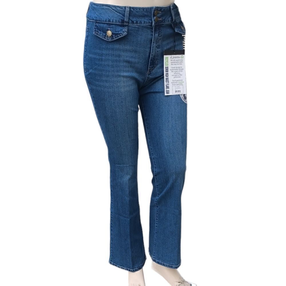 682712....d.Jeans High Waist Flare Jeans Size 16, W33"  30"Inseam  12"Rise