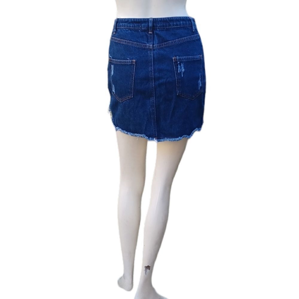 598030....Wild Honey Jean Skirt Size Small, W25" 12"Rise
