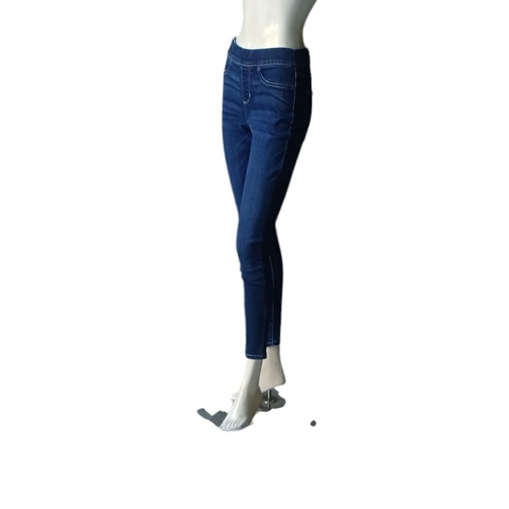 301248.....ana Pull-On Skinny Jeans Size Small, 26" Waist 26" Inseam 8 1/2" Rise