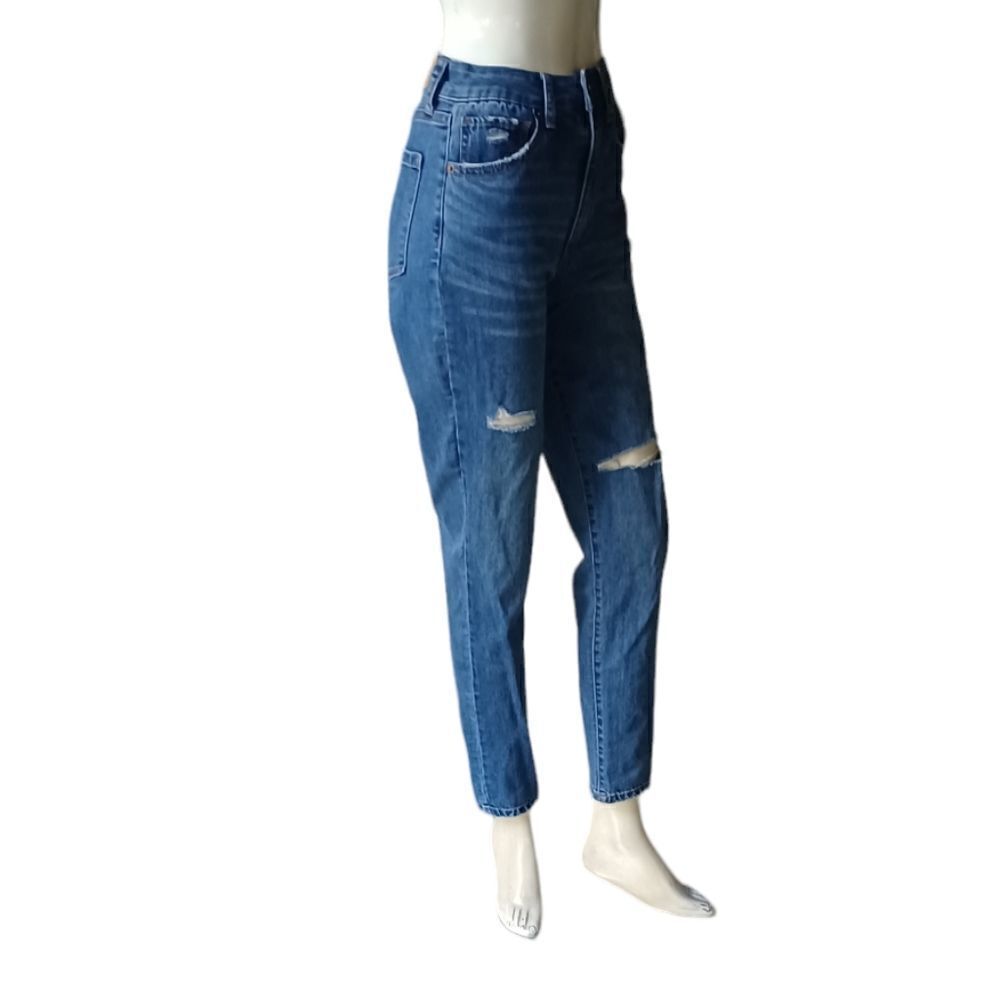 691247......RSQ Mom Jeans Size 26, W24" 28"Inseam  10"Rise