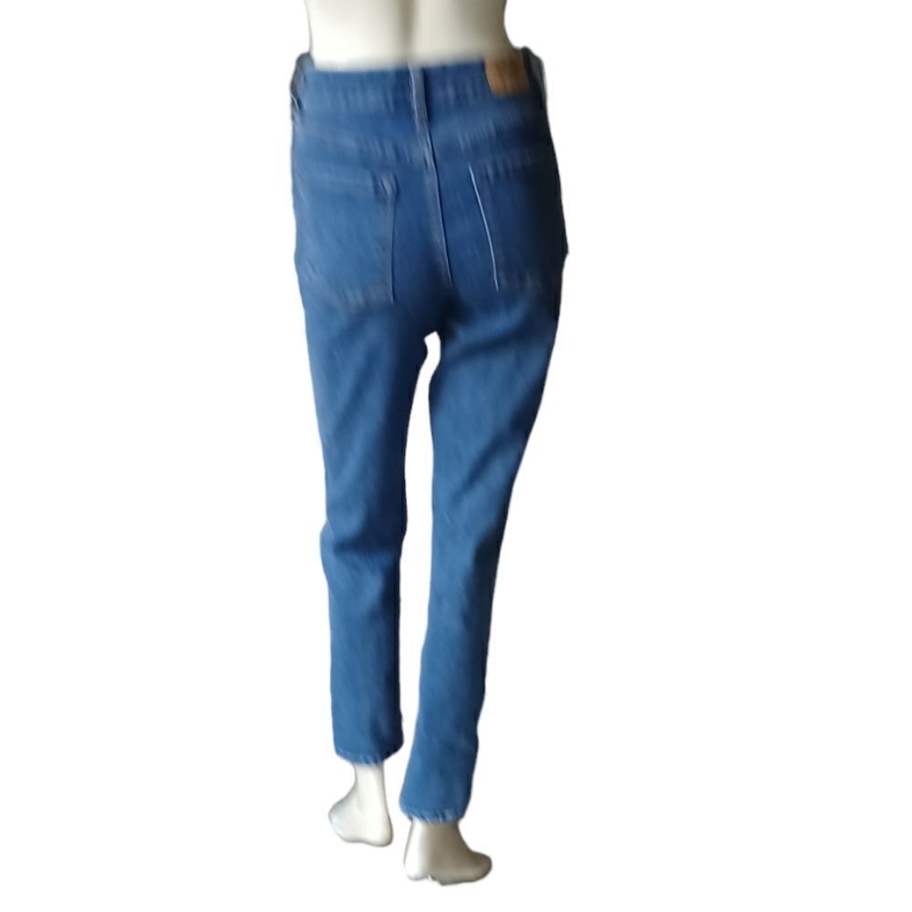 691247......RSQ Mom Jeans Size 26, W24" 28"Inseam  10"Rise