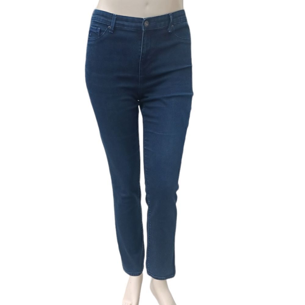 683112....Gloria Vanderbilt Straight leg Jeans Size 12, W31" 29"Inseam 10"Rise