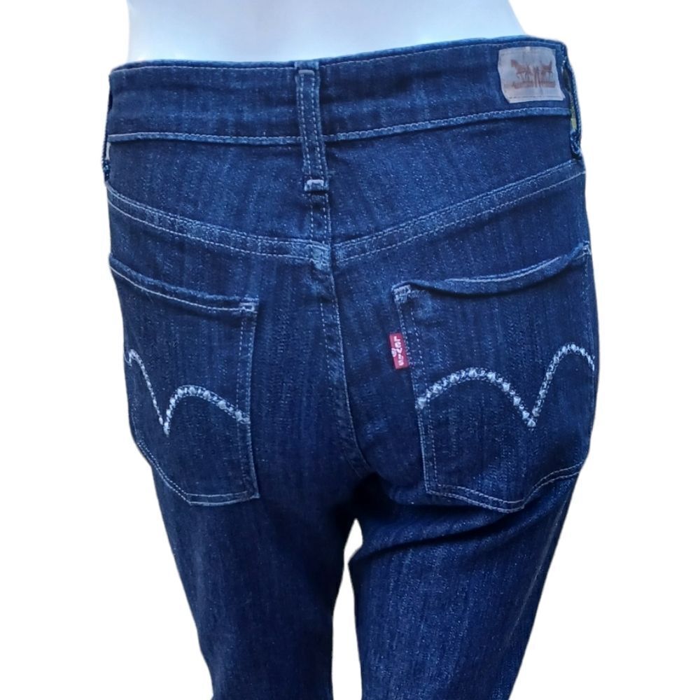 629114...Levi's Mid-Rise Skinny Jeans Size 6M