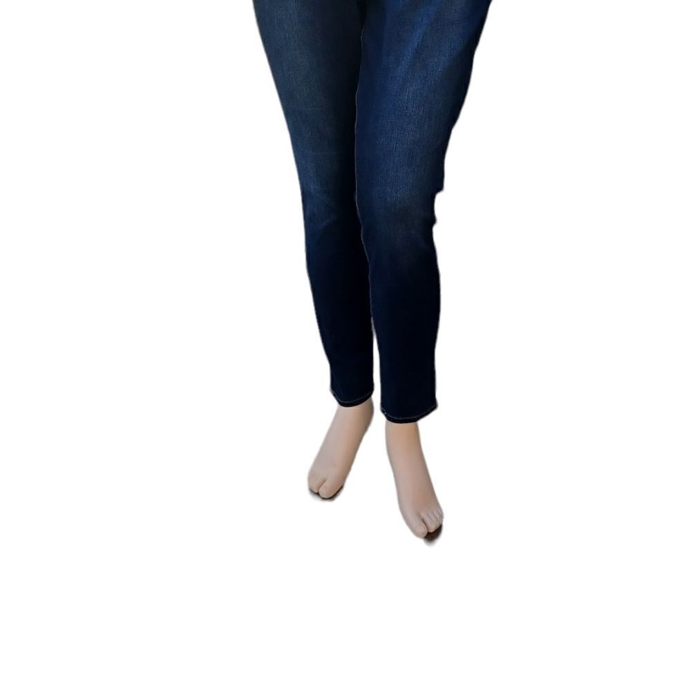 630638.....Time and Tru High Rise Skinny Jeans Size 20, W41"  26" Inseam 11"Rise