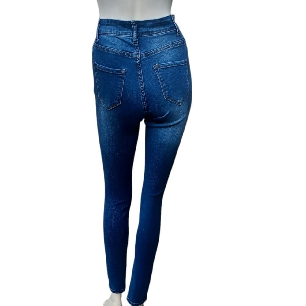 630837....Fashion Nova Skinny Jeans Size 1, W25"  28" Inseam 9"Rise