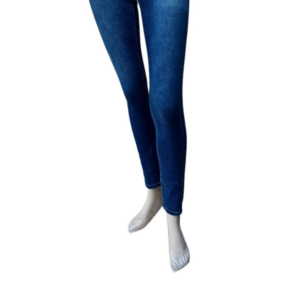 630837....Fashion Nova Skinny Jeans Size 1, W25"  28" Inseam 9"Rise